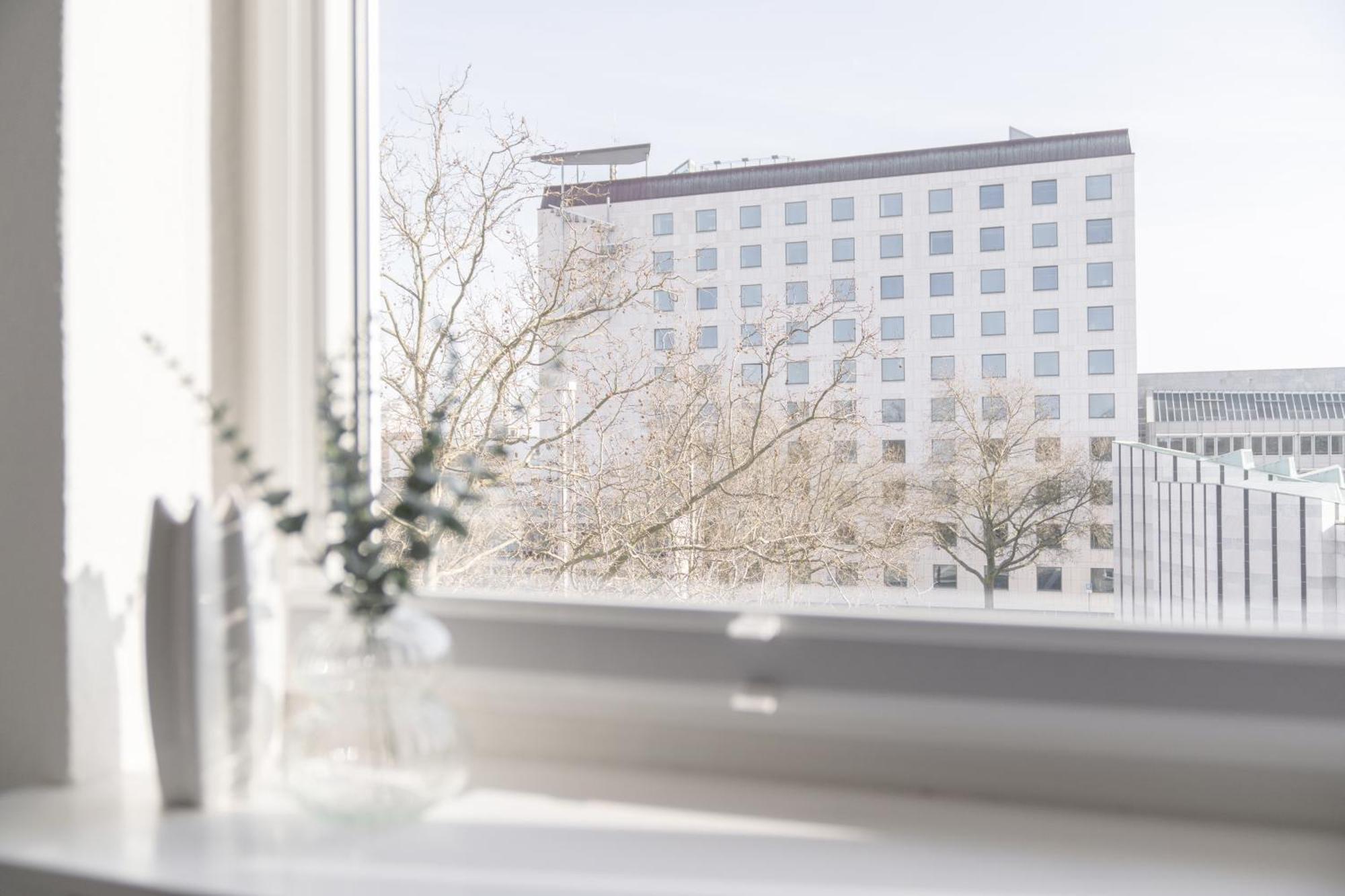 Wolfsburg Innenstadt - Happyhome - Direkt In Der Porschestrasse, 5 Personen & Kind, 3 Zimmer المظهر الخارجي الصورة