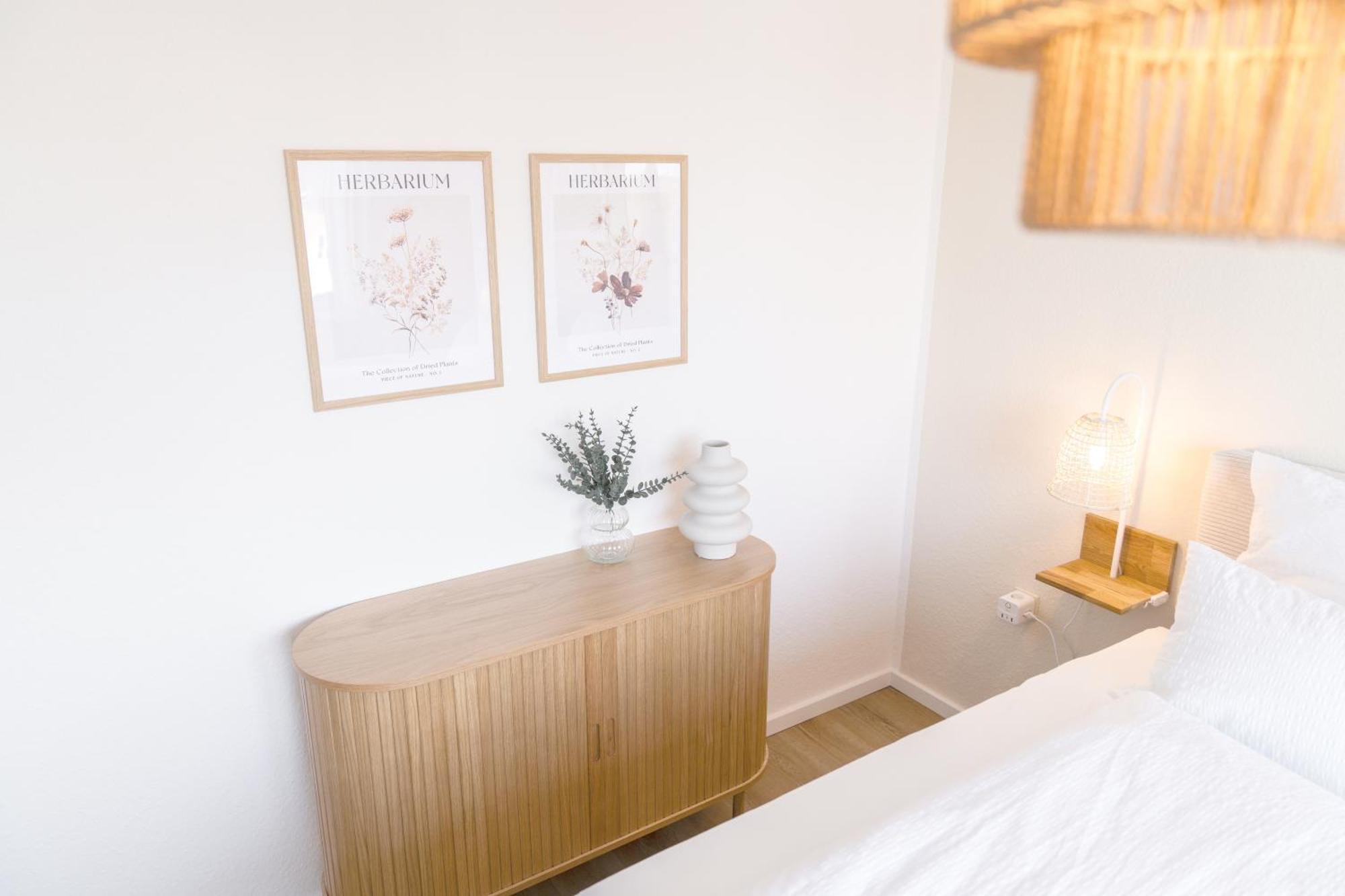 Wolfsburg Innenstadt - Happyhome - Direkt In Der Porschestrasse, 5 Personen & Kind, 3 Zimmer المظهر الخارجي الصورة